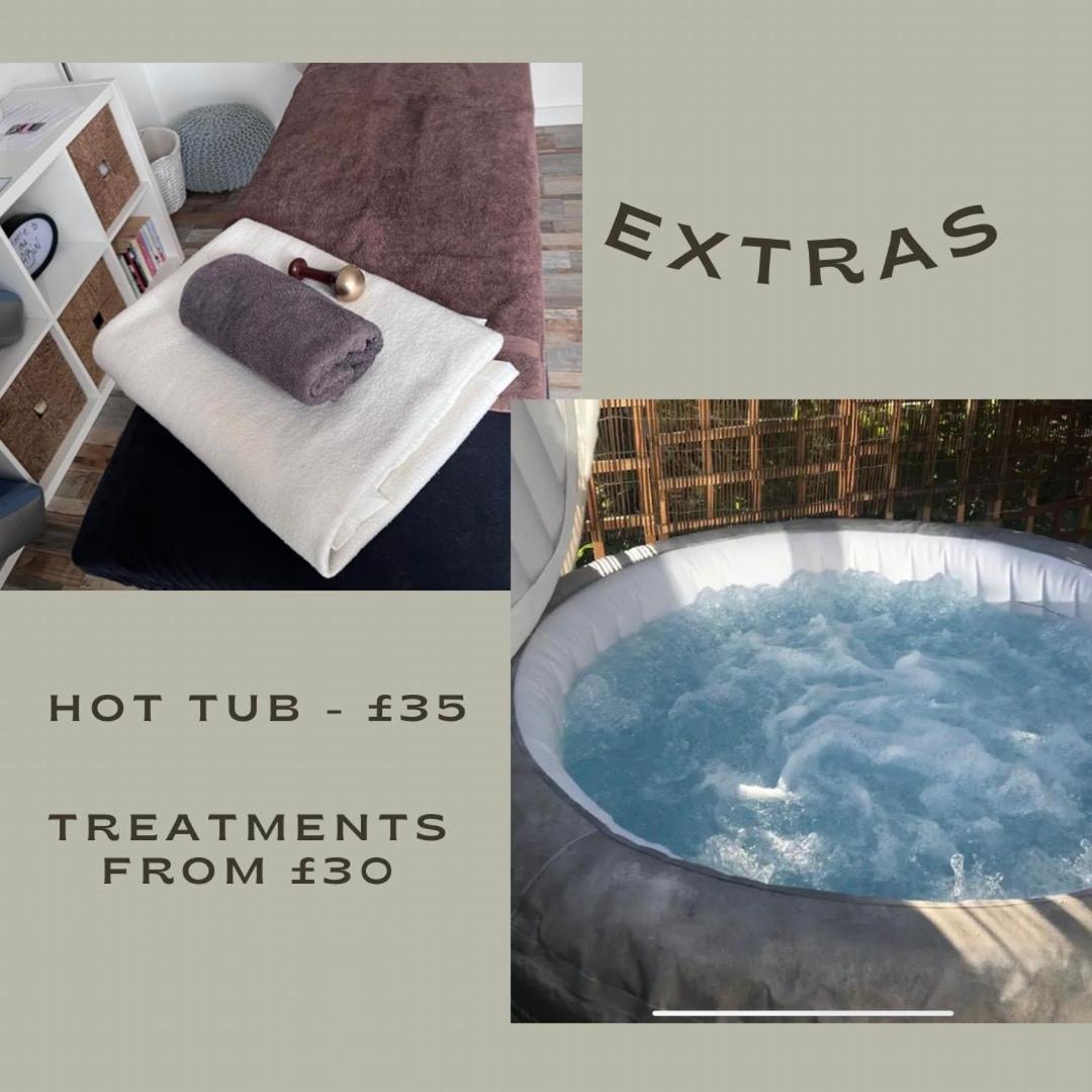 Hideaway For Two On Edge Of New Forest *