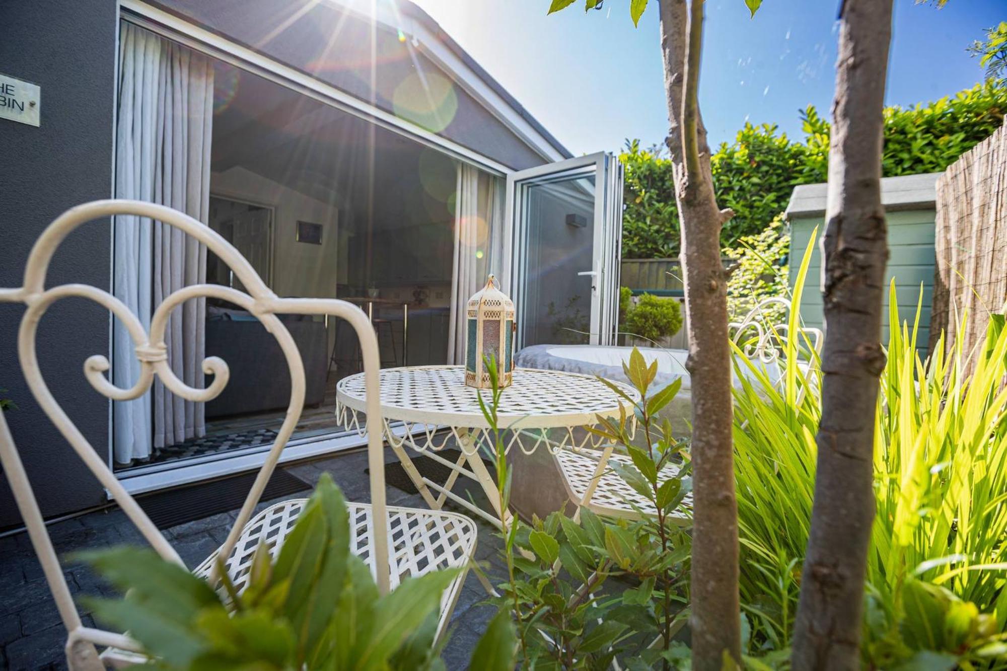 Apartment Hideaway For Two On Edge Of New Forest